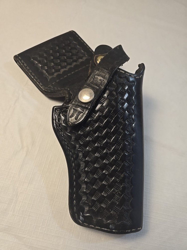 Vintage Bianchi Black Leather RH Holster S&W- K # 99R Belt Style