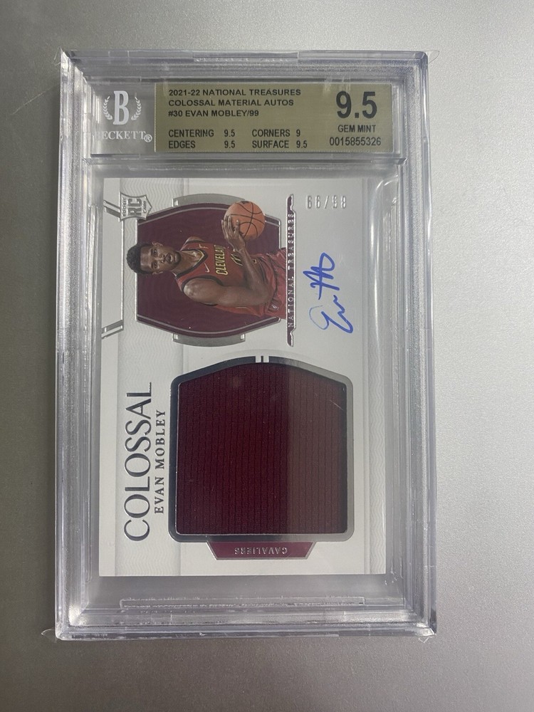 2021-22 National Treasures Evan Mobley Colossal Rookie Jersey Auto /99 BGS 9.5 GEM