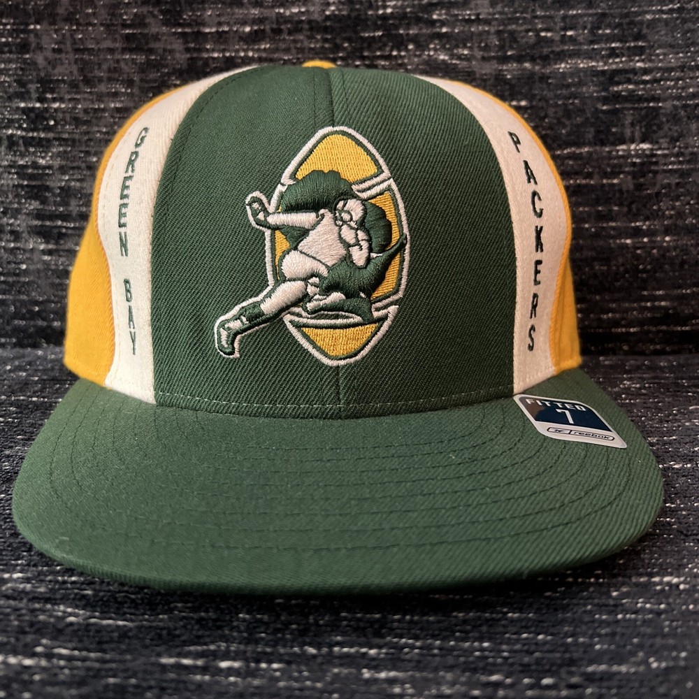NWT Green Bay Packers Reebok Fitted Hat Size 7 Official NFL Gear