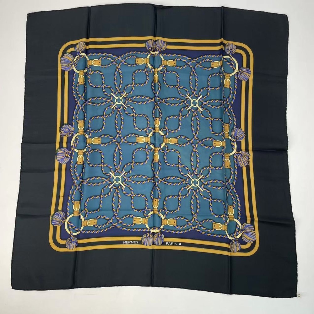 Vintage HERMES Eperon d'Or 90 Scarf with Rope Belt