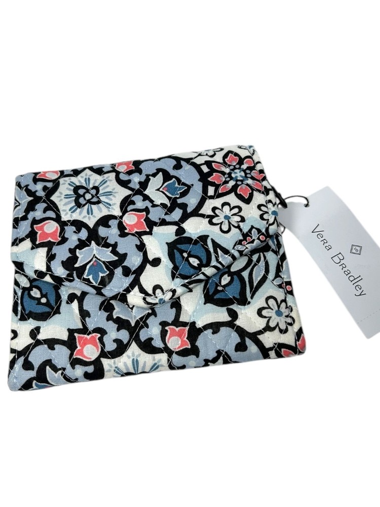 Vera Bradley Mini Tri-Fold Quilted Wallet Floral Lisbon Medallion Design OSFM