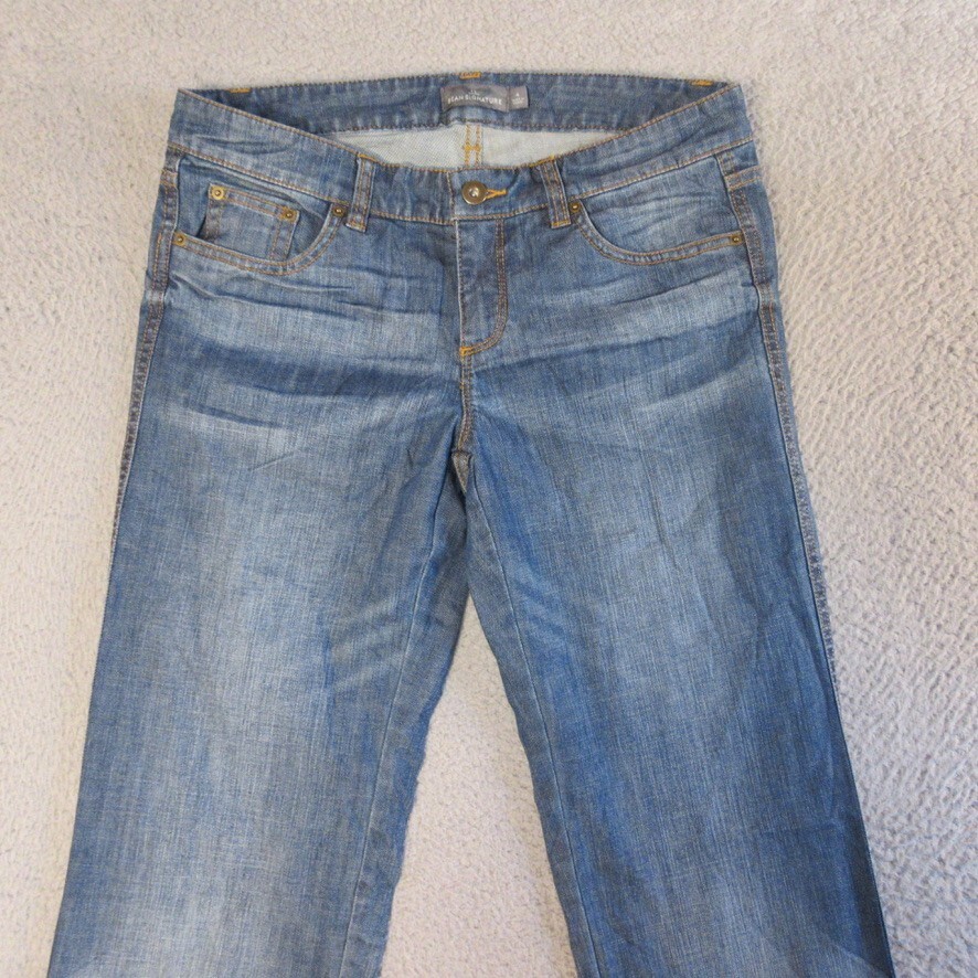 LL Bean Signature Jeans 4 Womens Straight Leg Stretch Measures 31x32