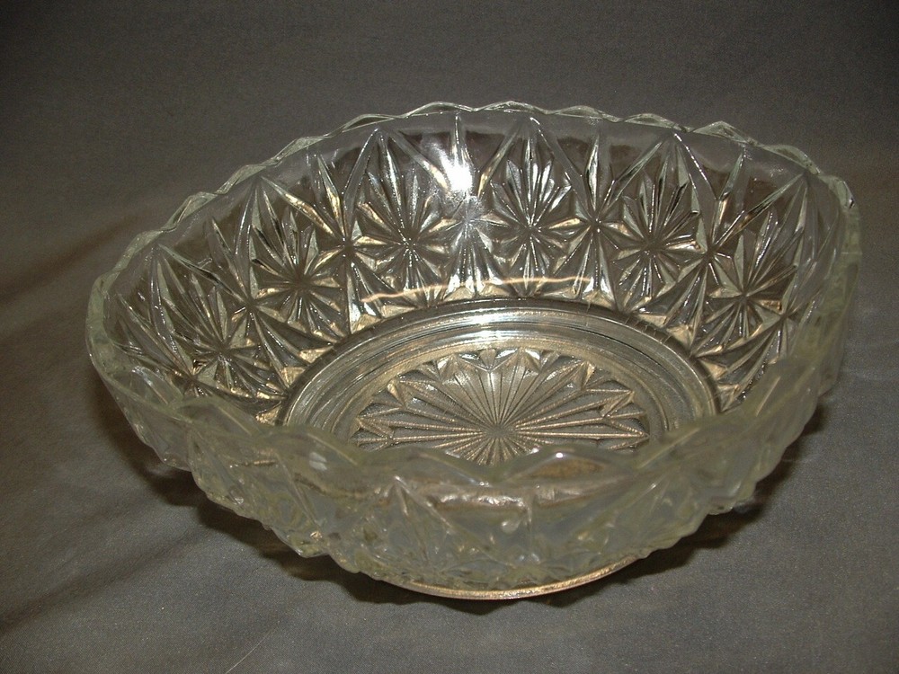 Vintage Hazel Atlas Williamsport 8-Inch Serving Bowl Mid-Century Charm