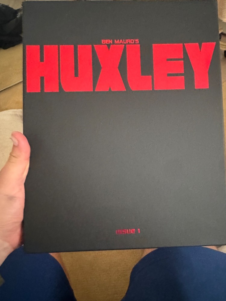 HUXLEY Issue 1 Ben Mauro First Edition Serialized #296 MINT Black Presentation