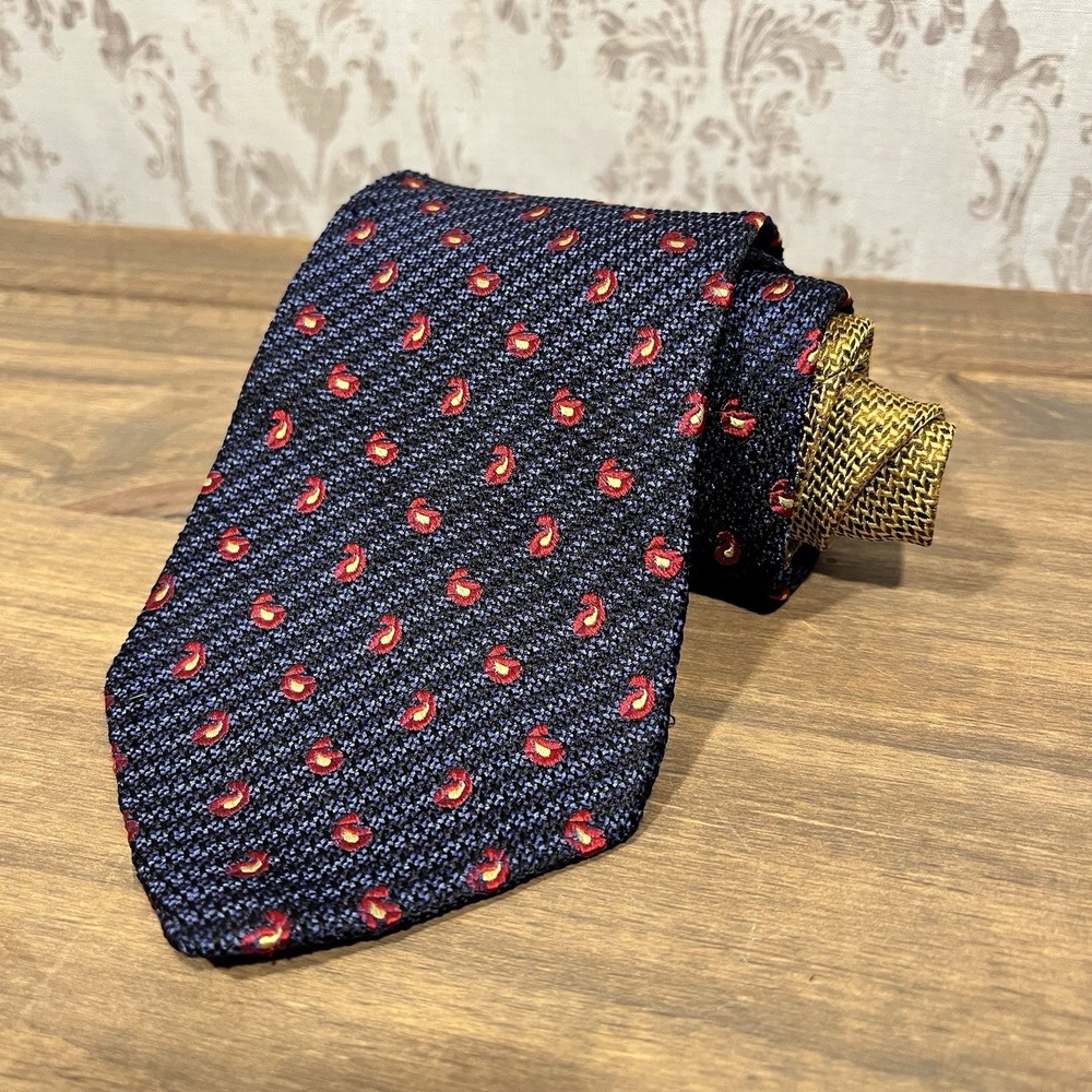 Tommy Hilfiger Mens Silk Paisley Tie Classic Neckwear