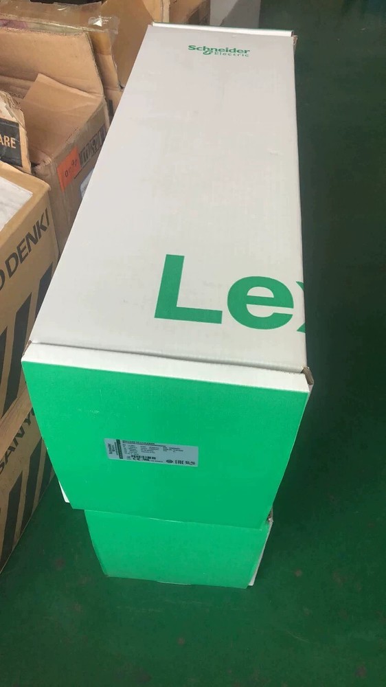 SH140/30200/0/1/00/00/00/00/00 servo motor new FedEx or DHL