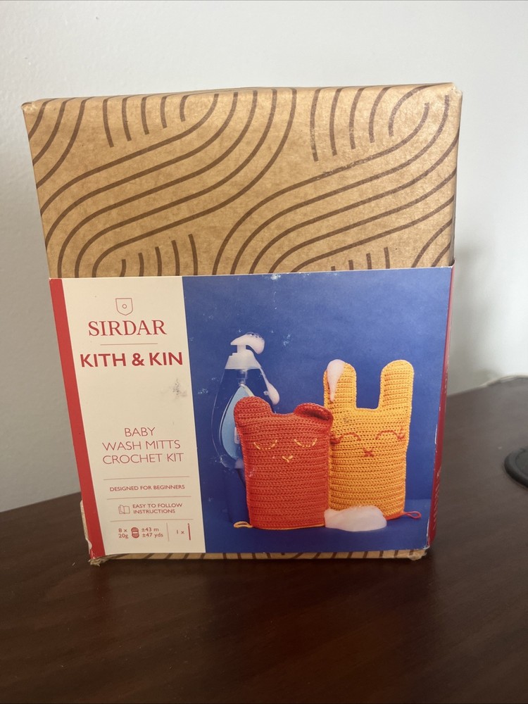 Sirdar Kith & Kin Crochet Cotton Yarn Kit for Baby Wash Mitts