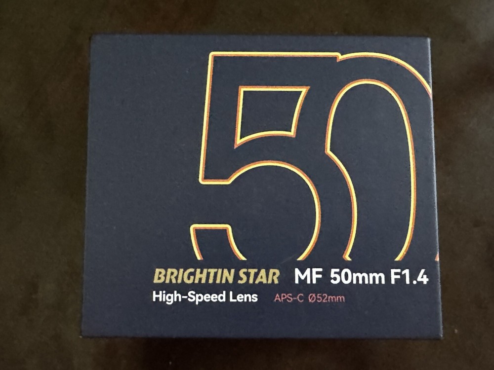 Brightin Star 50mm F1.4 Big Aperture APS-C Manual Focus Mirrorless Camera Lens