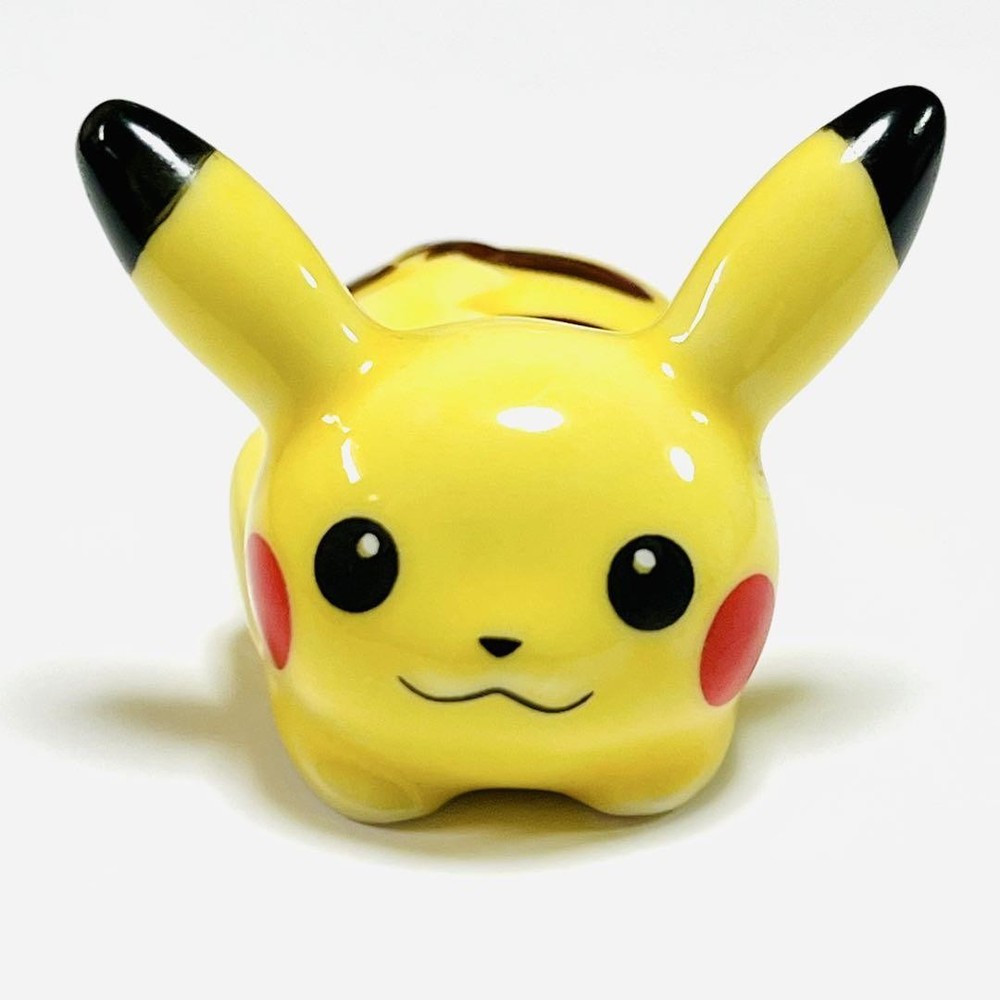 Limited 2008 Pikachu Ceramic Chopstick Rest Cute Yellow Japan New Pokémon Center