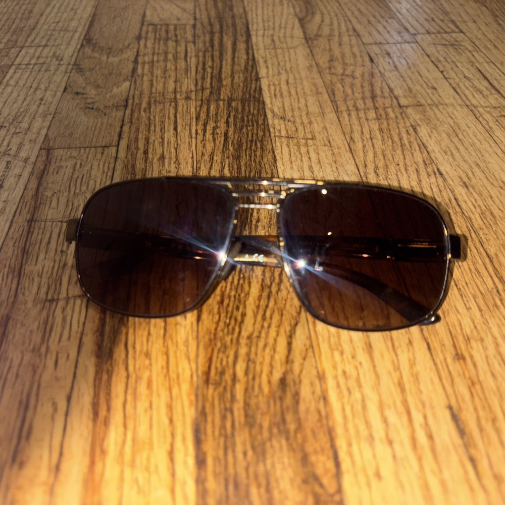 Women's PRADA Gold Aviator Sunglasses SPR51L in Excellent Condition