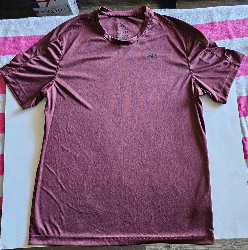 Reebok Speedwick Tee Mens Large Moisture Wicking Textured Active Shirt Run