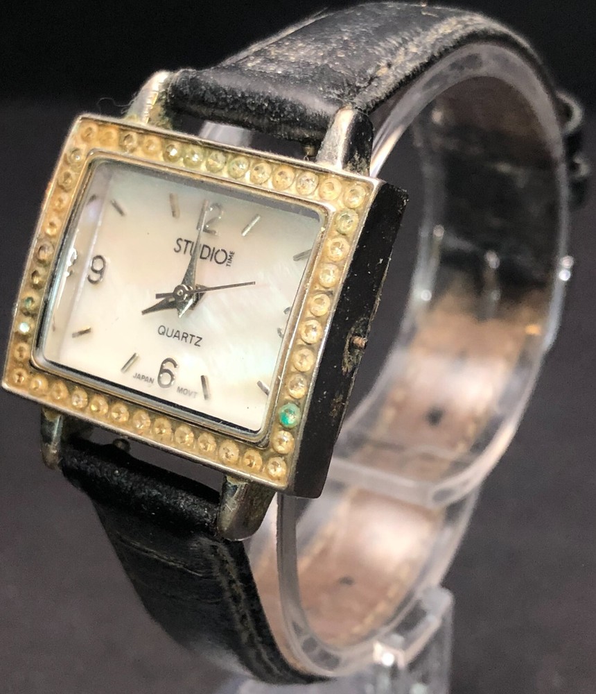 Vintage Womens Diamond Watch Untested May Need Battery or Repair  