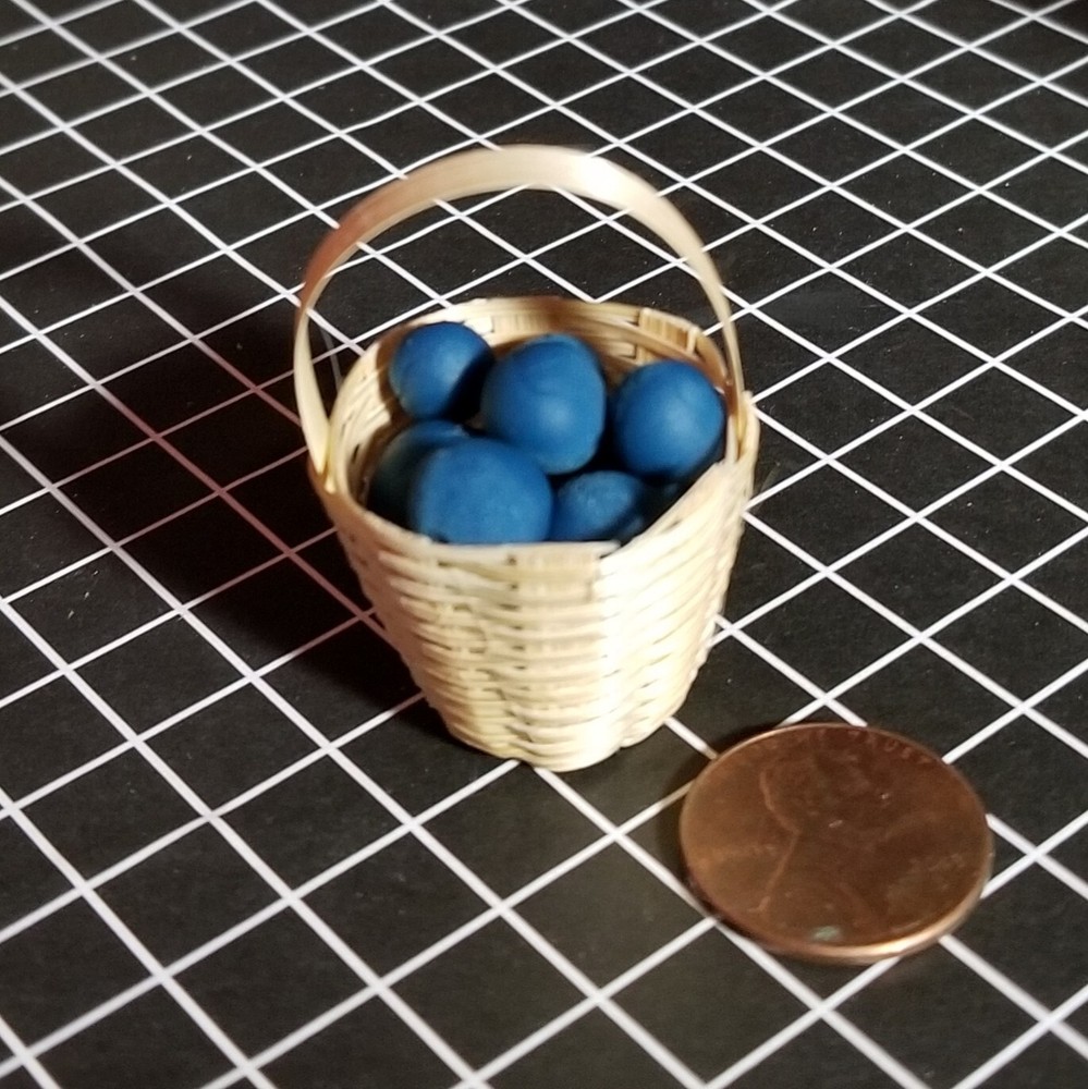 New Miniature 1:6 Basket & juicy Plums dollhouse decor play food kitchen display