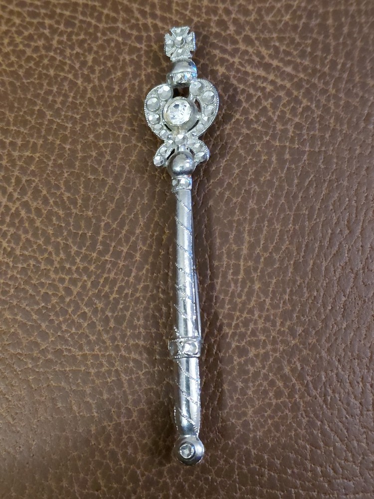 Vintage royal scepter brooch or pin silver-toned metal