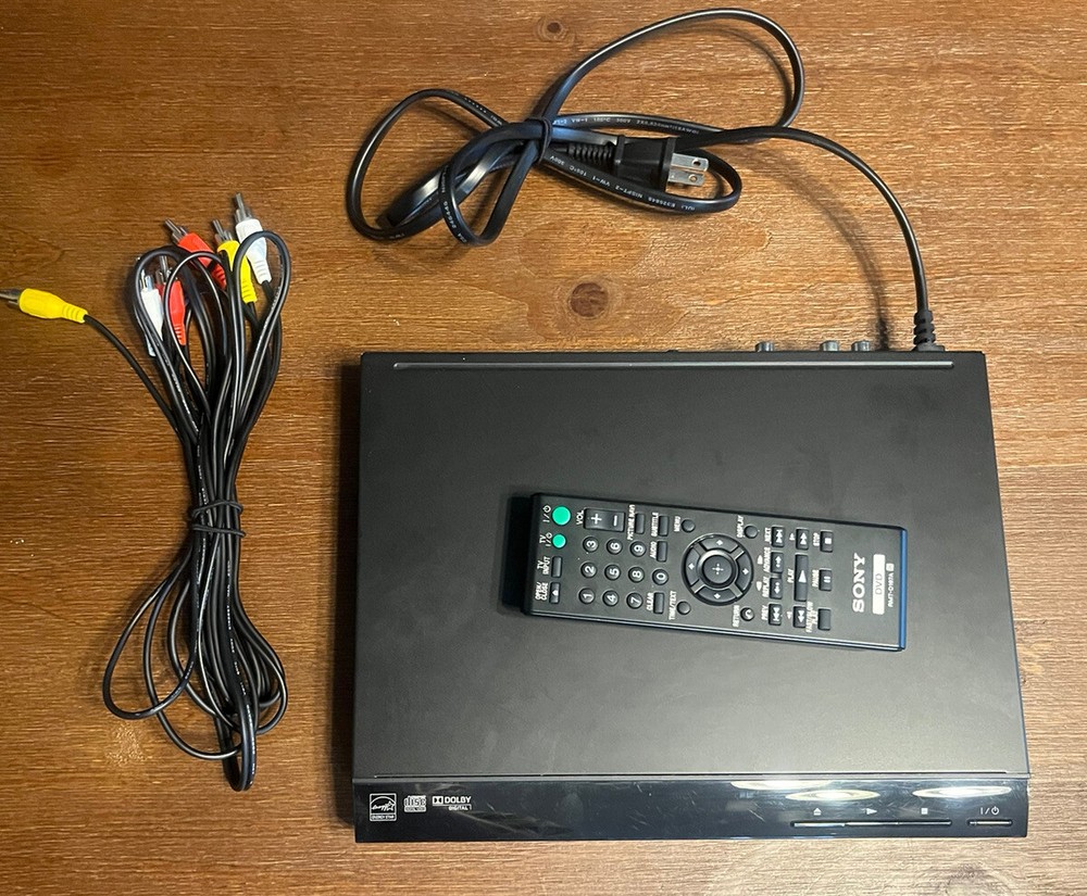 SONY CD/DVD Player DVP-SR210P with Remote - TESTED and WORKS great!