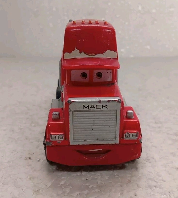 Mattel Disney’s Pixar Cars Mack The Truck Rust-EZ3 Semi Truck Missing Sticker