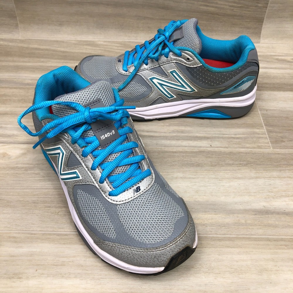 New Balance Women's Size 8.5 D WIDE Gray Teal Shoes 1540 V3 NON-OEM INSOLES