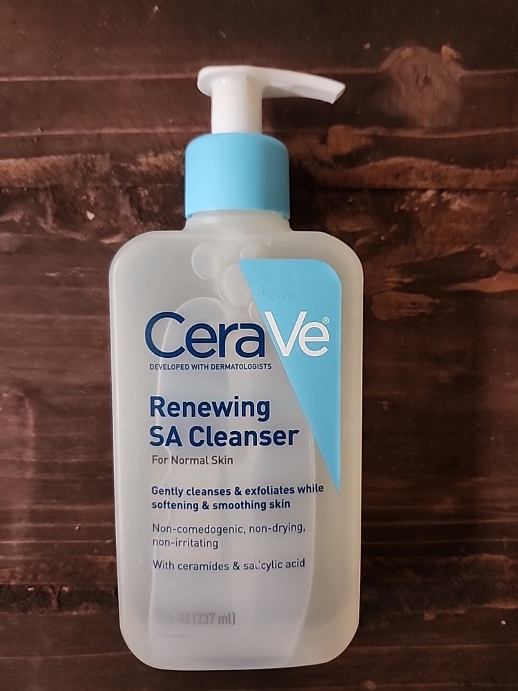 CeraVe Renewing Salicylic Acid Cleanser for Smooth Skin
