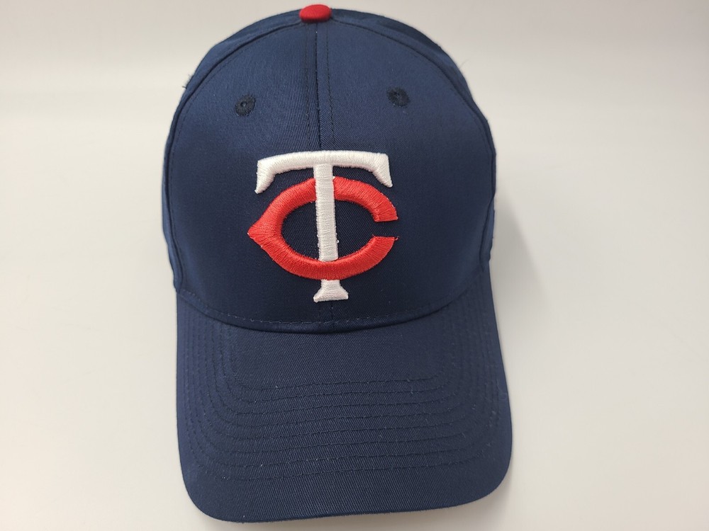 Minnesota Twins MLB Adjustable Baseball Cap for Men and Women in Blue