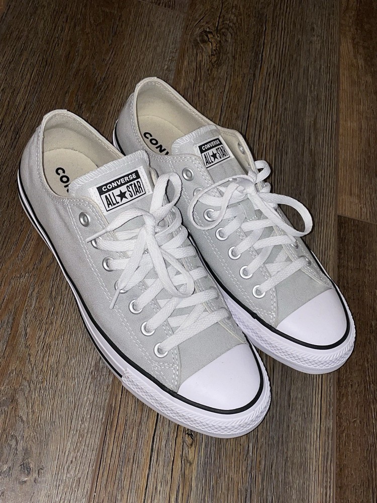 Converse All Star Chuck Taylor Limited Edition Colorway Mens 9 Worn One Time