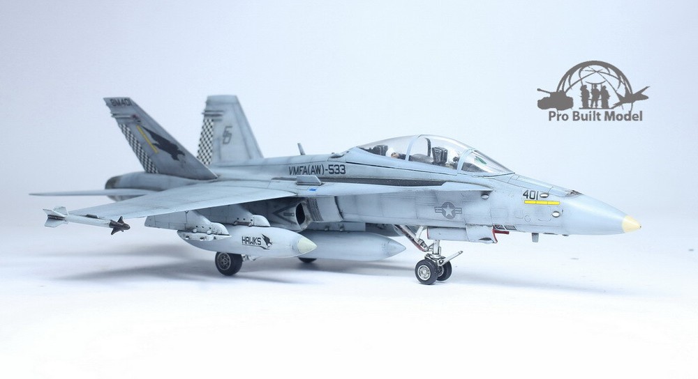 PreSale USMC F/A-18D Hornet 1:72 Pro Built Model-image