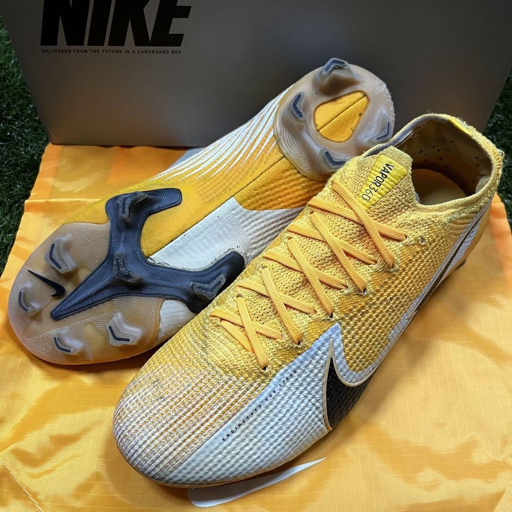 Nike Mercurial Vapor 13 Elite FG Soccer Cleats US 8.5 - Used, No Box