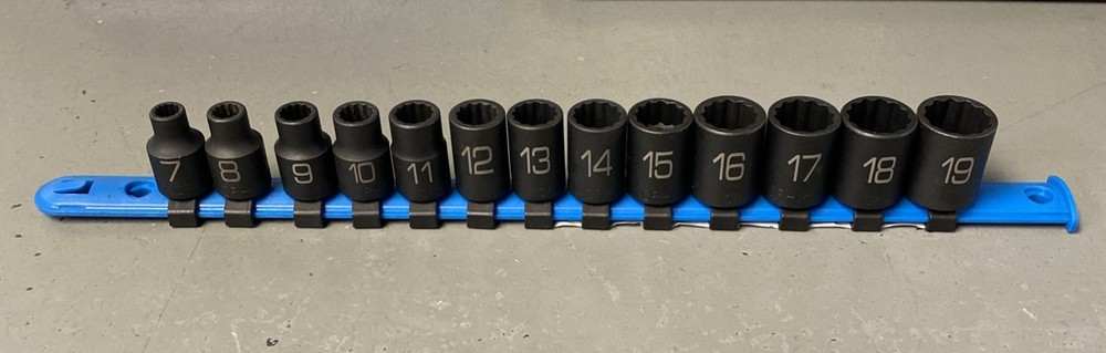 Matco Tools 3/8 Drive 13pc Metric Shallow Impact Socket Set SBPM132V