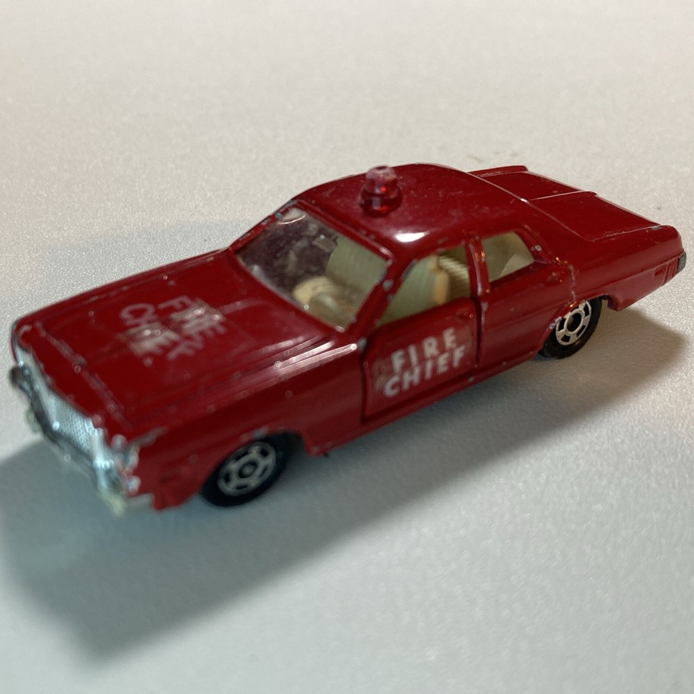 TOMICA DODGE CORONET CUSTOM FIRE CHIEF JAPAN RARE LOOSE