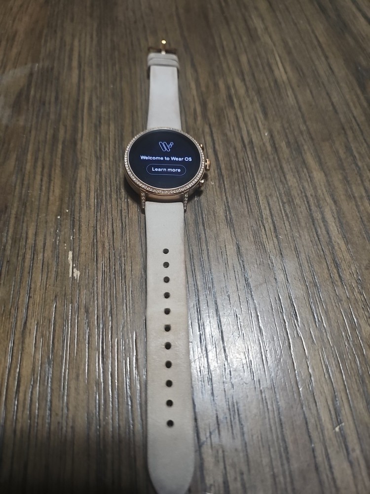 Fossil FTW6015P Gen 4 Digital Smartwatch Q Venture HR Blush Leather