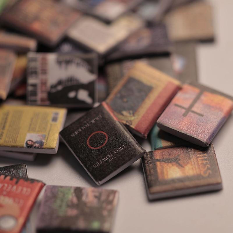 200pcs Dollhouse Miniatures 1:12 Scale Books All Different Library Accessories