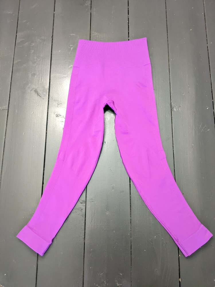 Lululemon Womens Size 4 Zone In 21