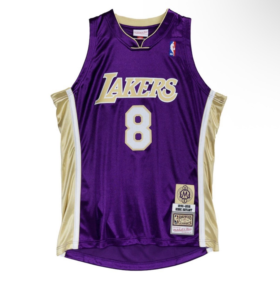 Kobe Bryant Hall Of Fame Purple Jersey Mitchell & Ness Brand New Size Large.