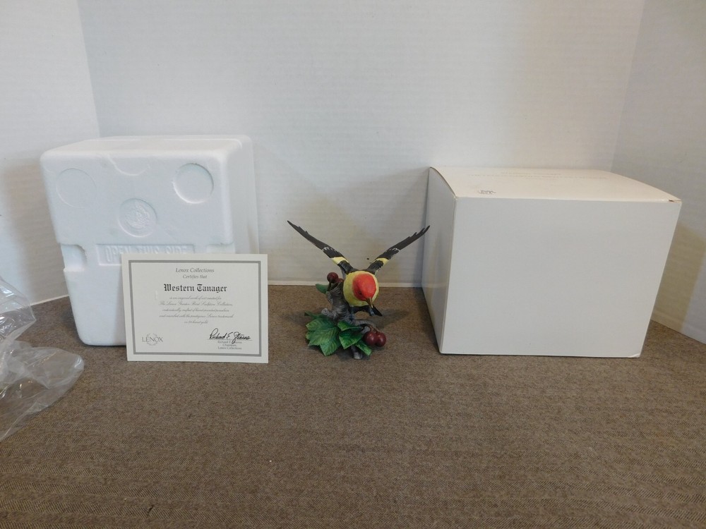 Lenox 1994 Western Tanager Porcelain Bird Figure