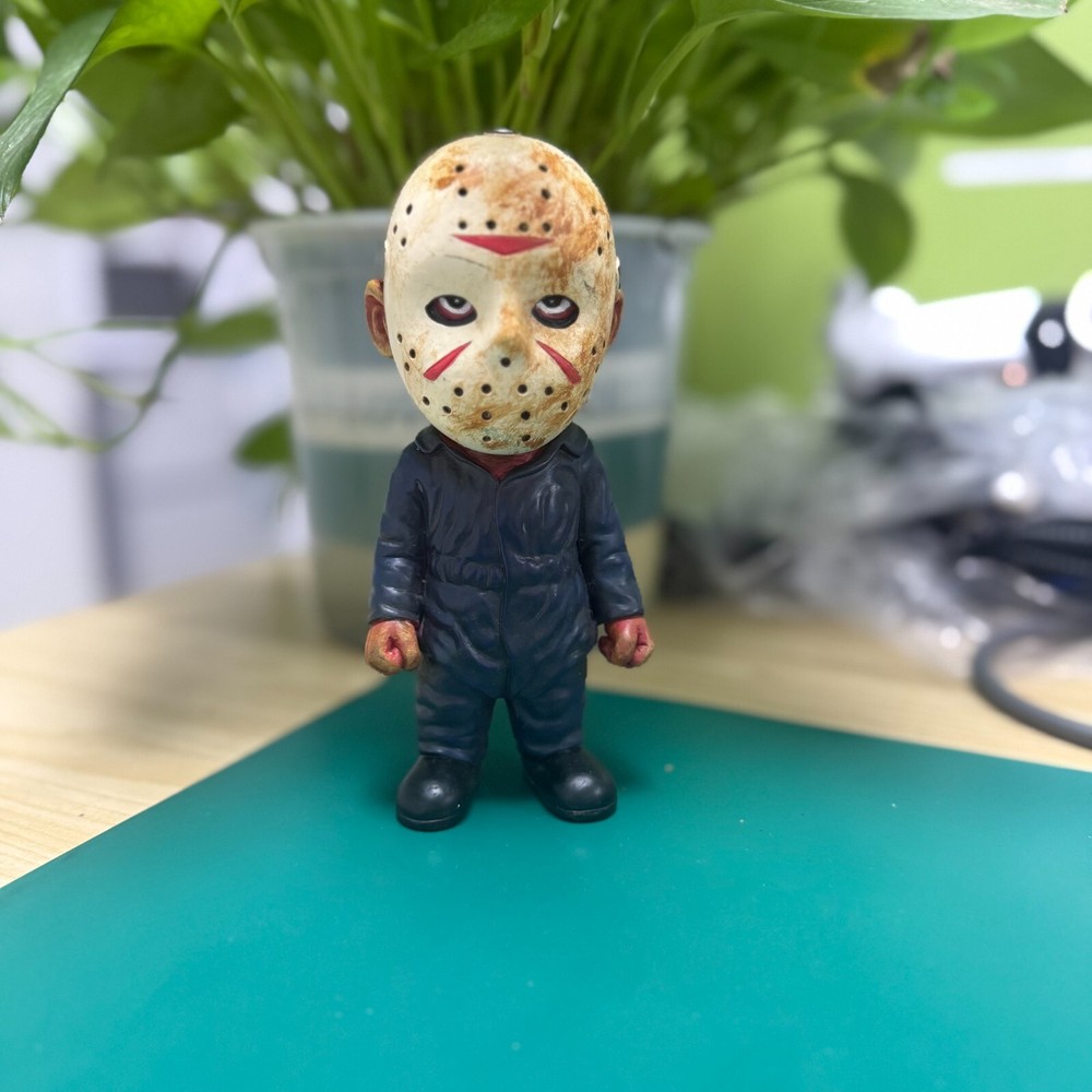 Friday the 13th Jason Voorhees horror resin figure figurine collectible