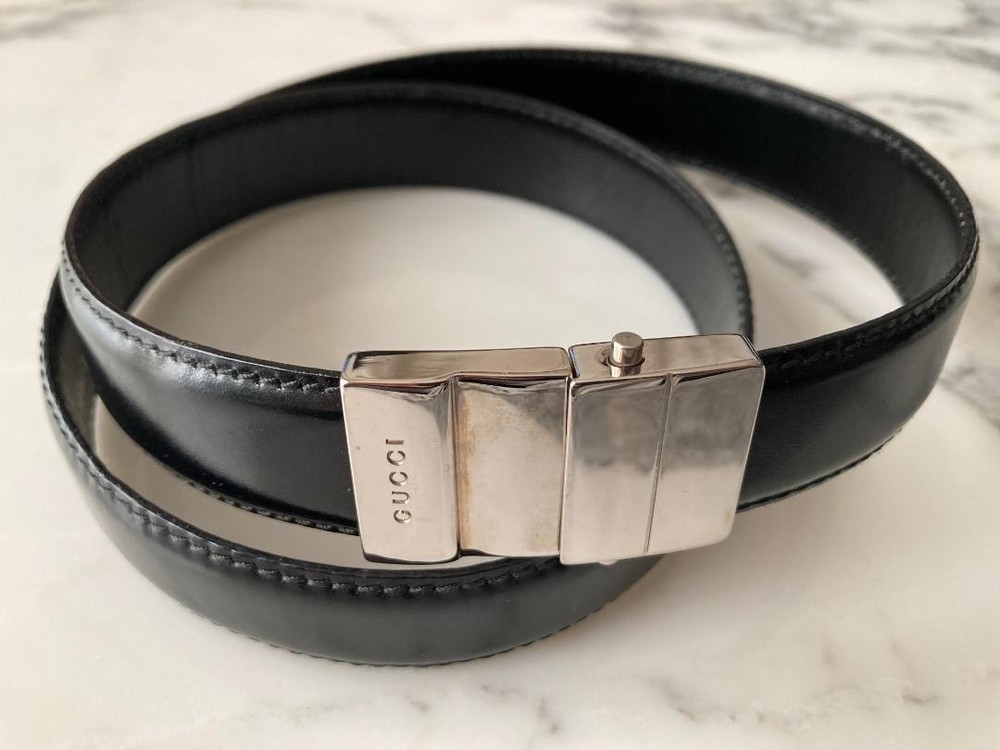 GUCCI buckle belt Logo Silver hardware Men's Black Leather Made in Italy Used