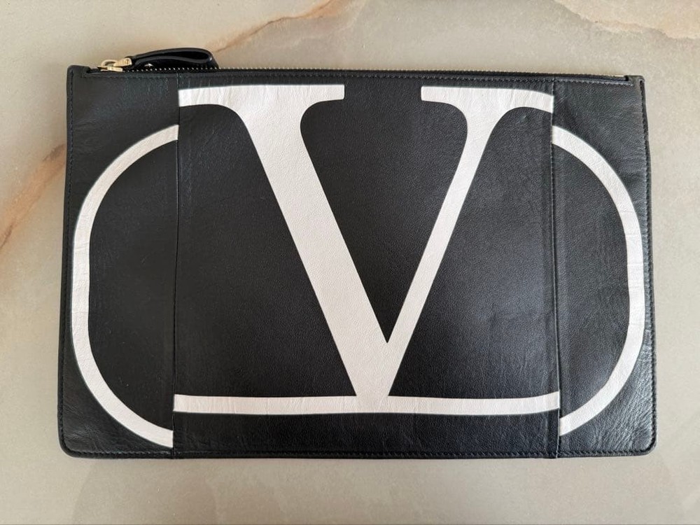 Valentino Garavani Logo Clutch Bag, Black Leather, Casual Style, Present Japan