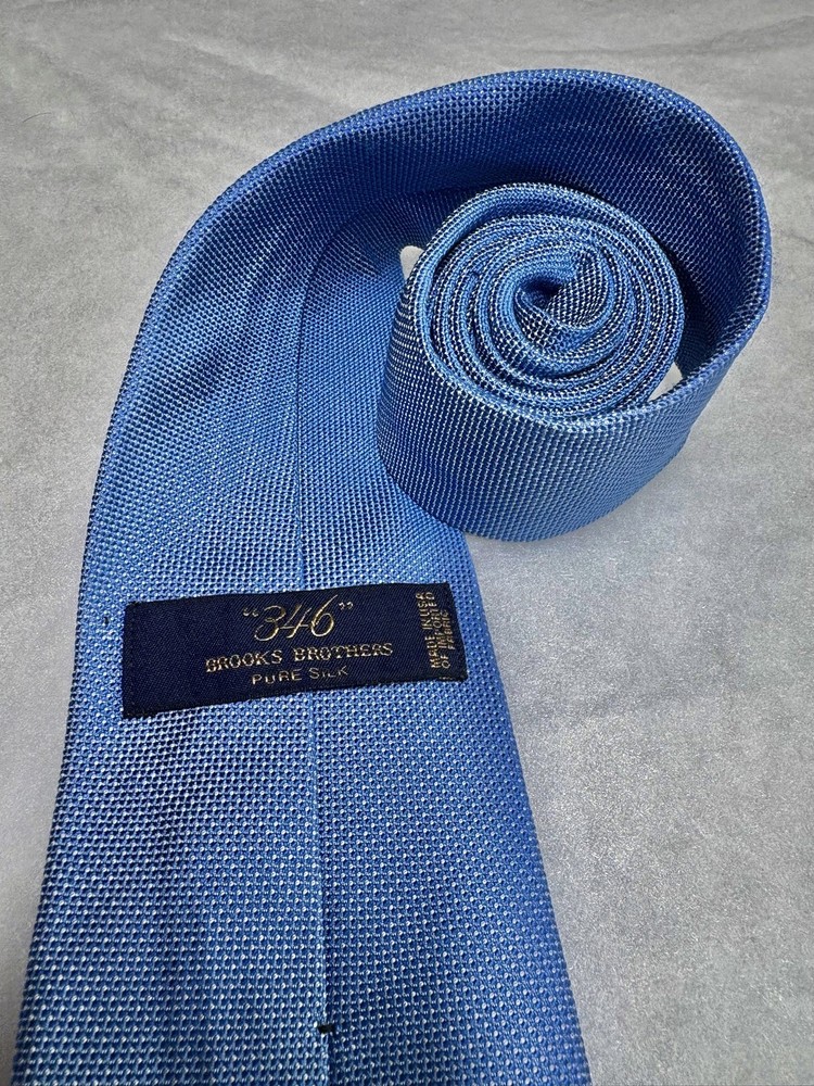 Brooks Brothers 346 pure silk Light Blue Patterned Tie - Regular sized, Mens