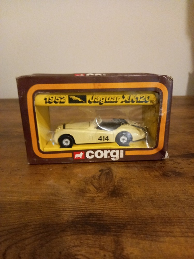 Vintage Corgi 1950s Jaguar XK120 Rally Car Model 414 with Original Box Free Shipping