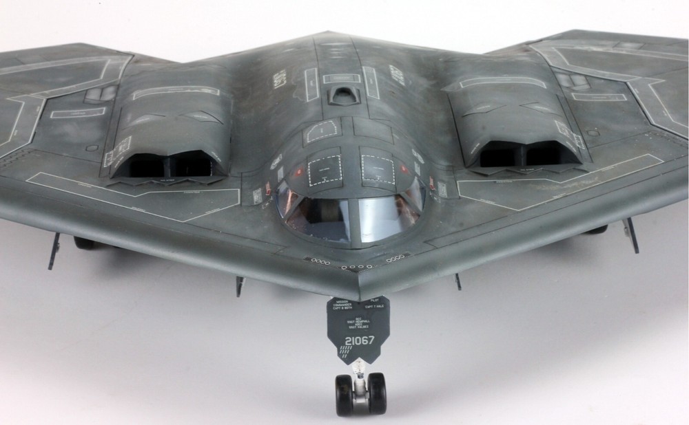 PreSale ProBuilt 1:72 USAF B-2A Spirit Stealth Bomber with MOP GBU-57 Model Kit-image