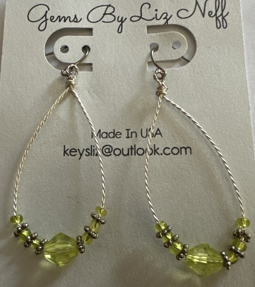 Dangling Loop Earrings for Stylish Everyday Wear