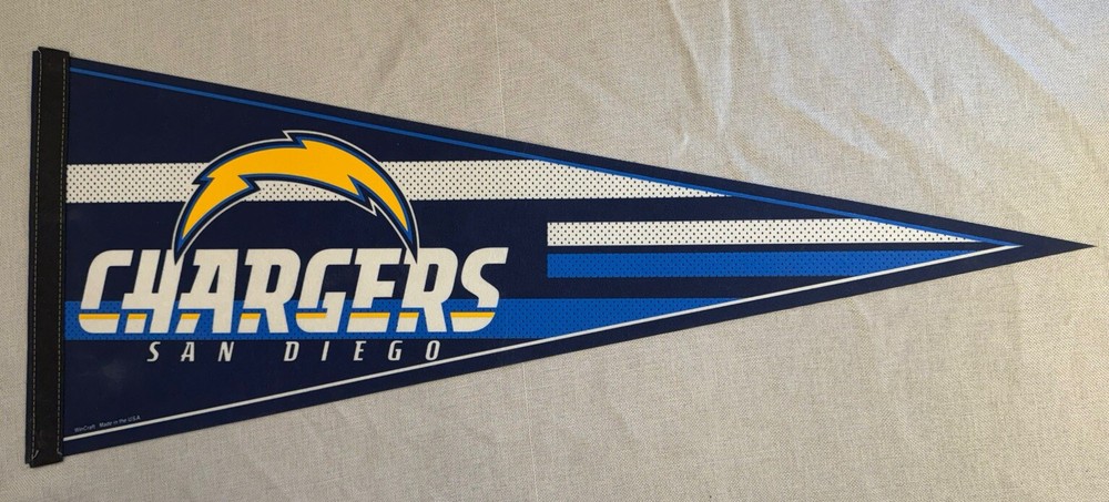 NFL San Diego Chargers Wincraft Premium 12x 30 Roll & Go Felt Pennant Football