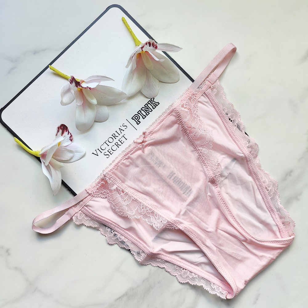 Victoria's Secret Dream Angels Smooth Lace-Trim String Bikini Panty in Blossom