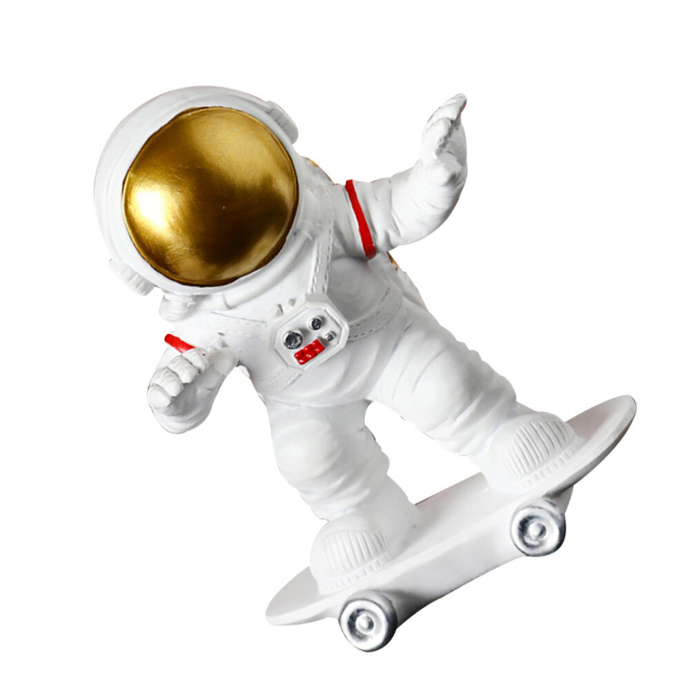 Astronaut Skateboard Figurine Cake Toppers Decorative Ornaments Figurines