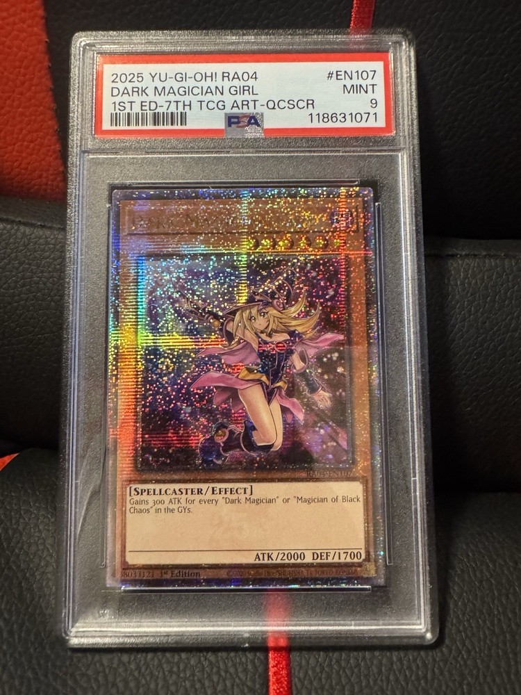 Dark Magician Girl [Quarter Century Secret Rare] RA04-EN107