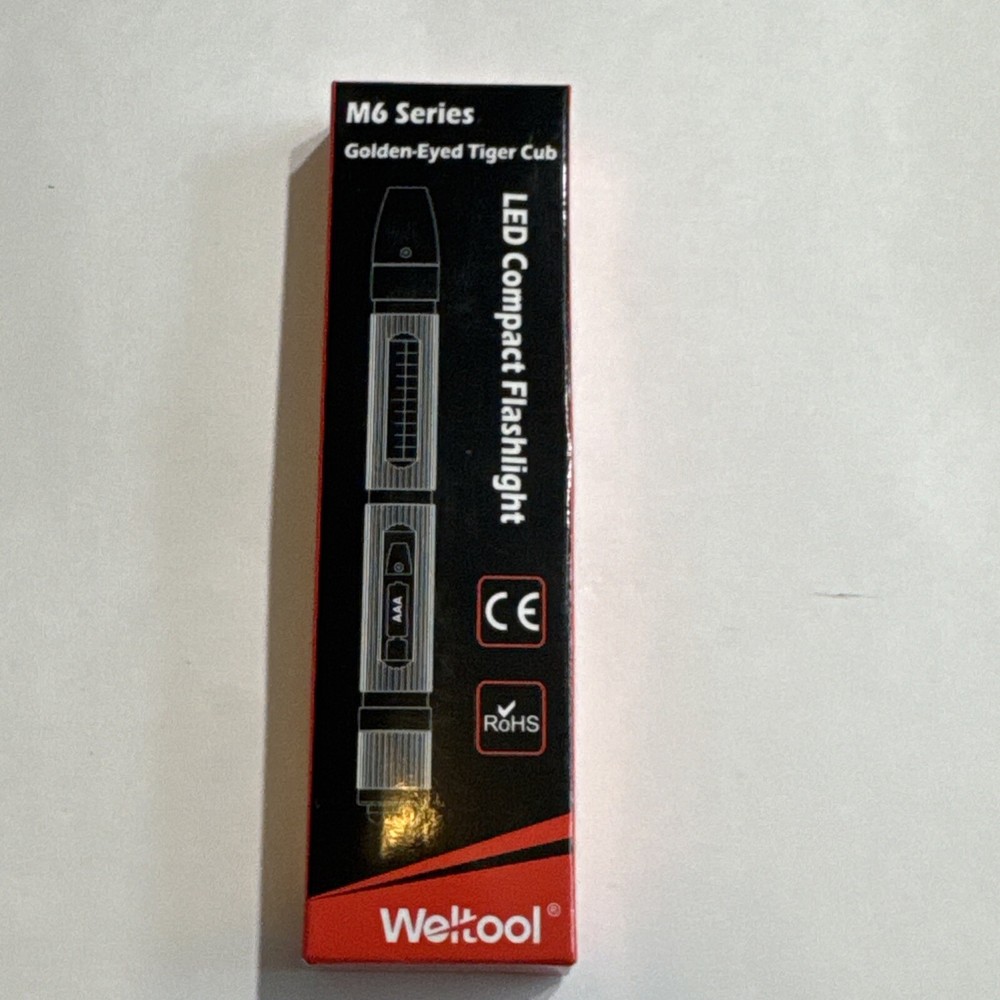 Weltool M6 Golden-Eyed Tiger Cub Compact LED Flashlight Bright Portable Light