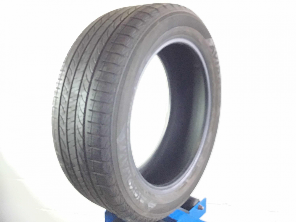Set Of 4 P235/55R19 Yokohama Avid GT BluEarth 101 V Used 6/32nds