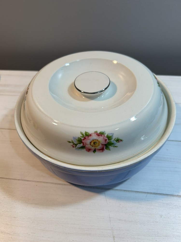 Vintage Hall's Kitchenware Royal Rose 2 Qt Cadet Blue Casserole Dish w White Lid