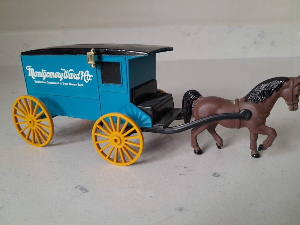 Vintage Ertl Montgomery Ward & Company Delivery Wagon 1/43 Diecast Coin Bank Key
