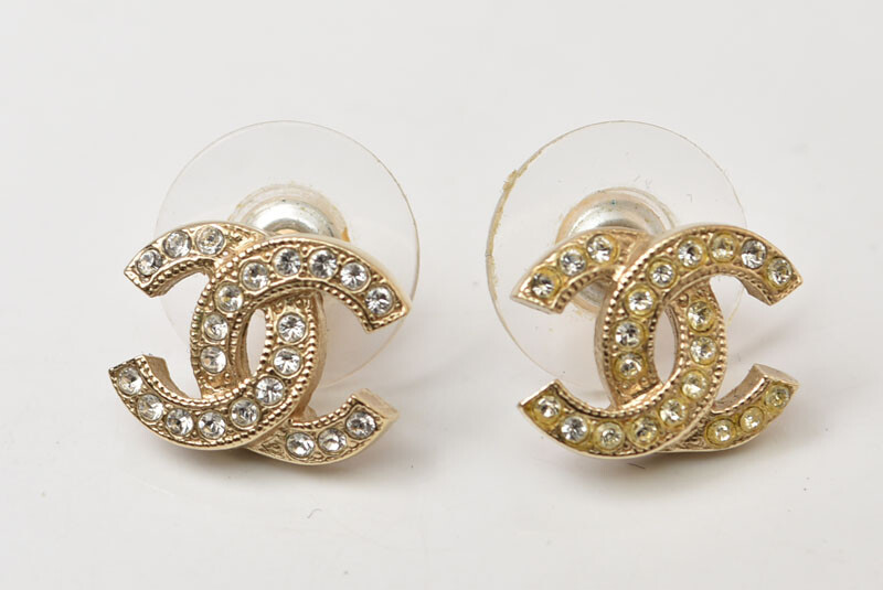 CHANEL Mini CC Rhinestone Gold Pierced Accessories