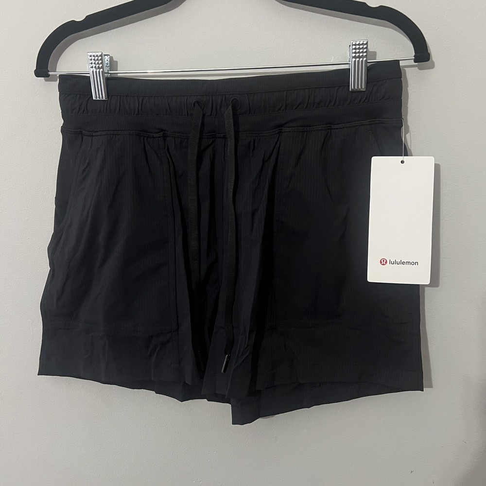 Lululemon Dance Studio HR Short 3.5” Black Size 6 Brand New Athletic Yoga Casual